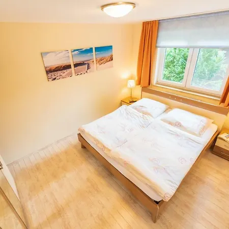 Appartement Ferienhaus Am Seilgarten Binz